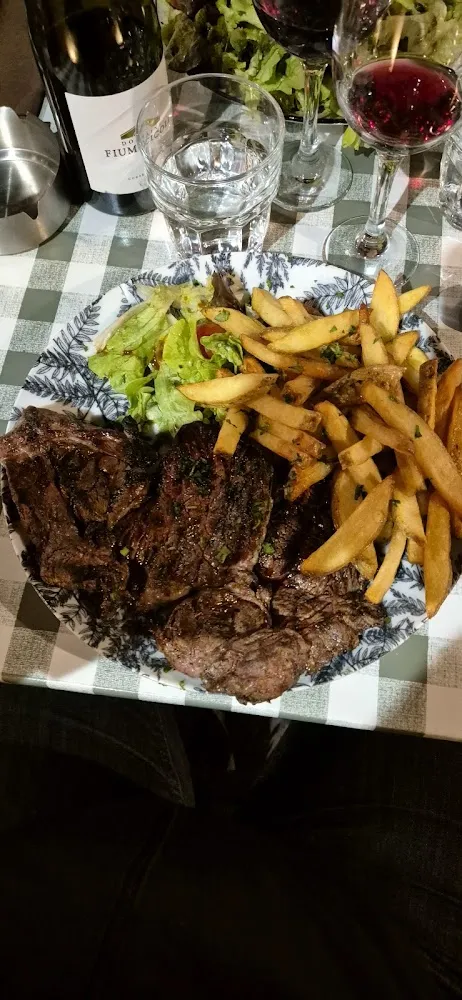 Entrecôte Grillée Et Frite Maison